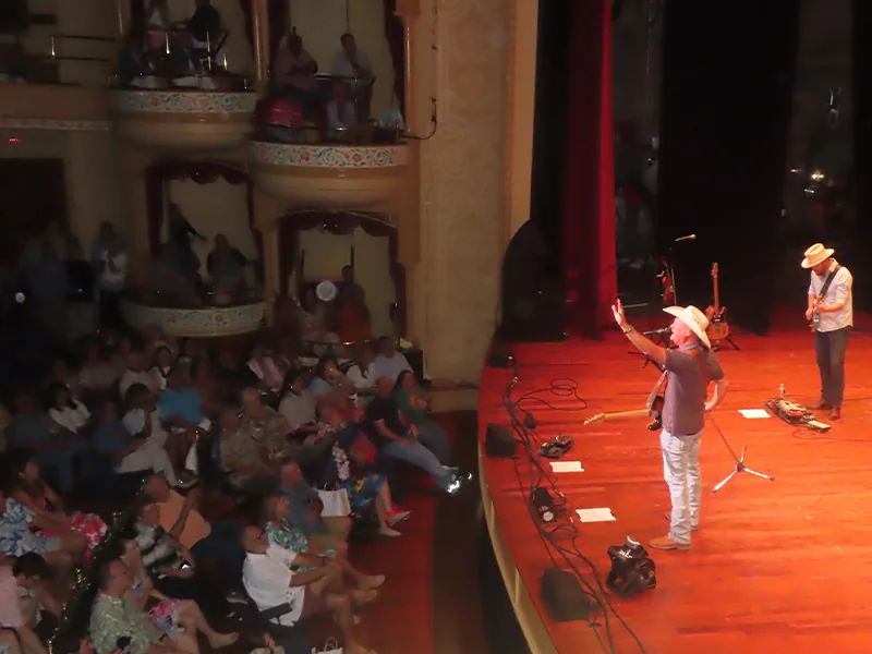 A Night for the Island: Honoring Mike Dean and Stepping Into a New Chapter