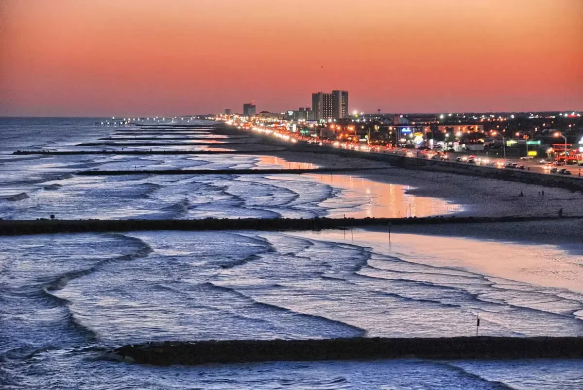 Galveston night life on seawall